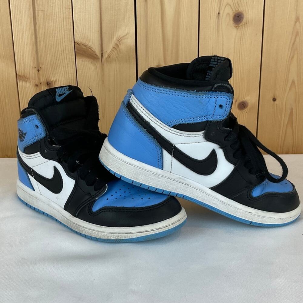 Nike Air Jordan 1 Retro High UNC Toe Kids Shoes, 13C- University Blue/Black